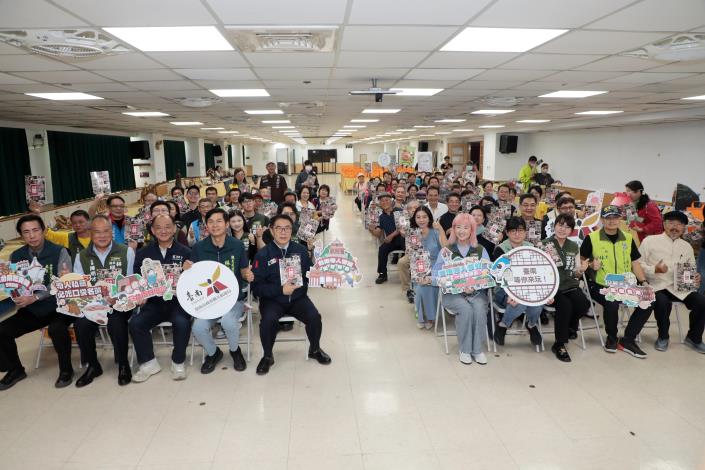 1212「臺南奇人帶路」手冊發表記者會。（圖/謝榮浤翻攝）