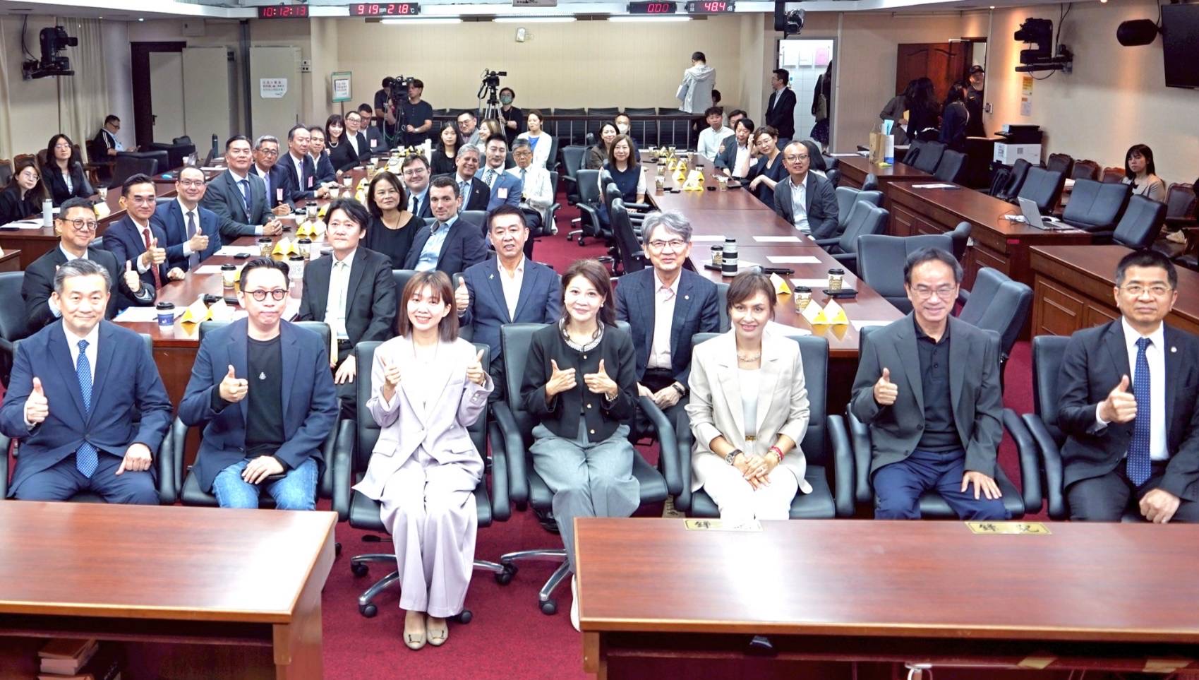 跨黨派立委成立「國際投資台灣促進會」  強化與國際企業對話、優化投資環境