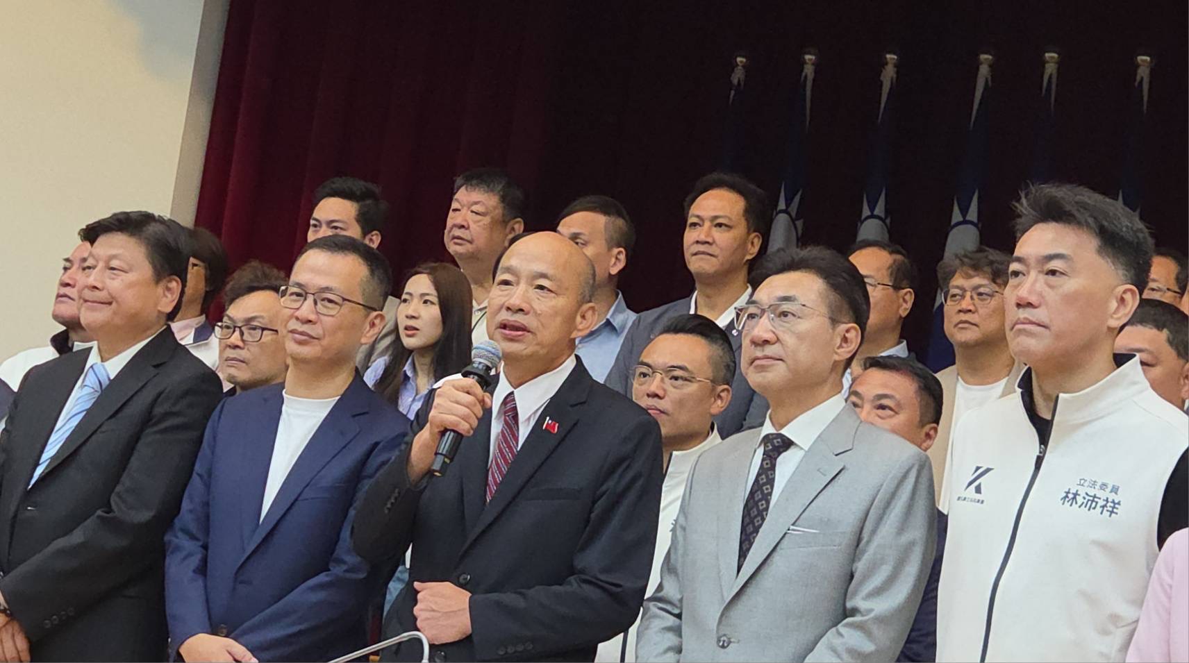 「說故事陪爸媽」守護中華文化 在野大咖齊響應