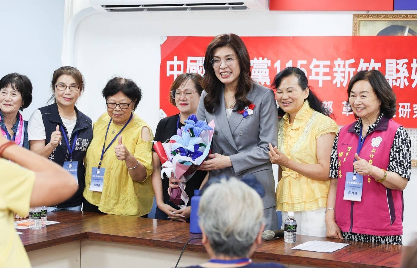 鄭麗文主席出席新竹婦女菁英營　籲團結支持徐欣瑩守護科技大矽谷
